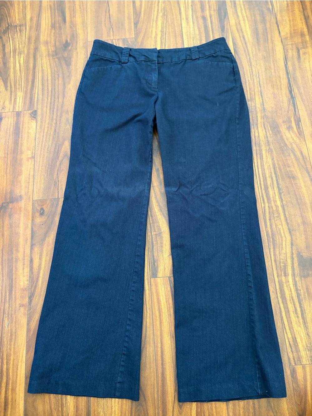 New York & Company Denim Colored Stretch Trousers - Women’s 8 Nearly New